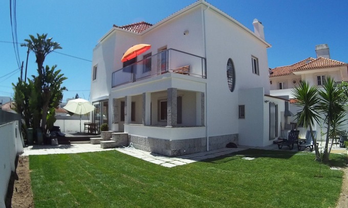 Costa de Caparica Villa | Sandpiper's beach house