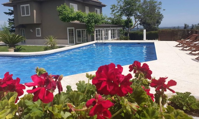 Alcover Villa | Sandra Alcover in Alcover