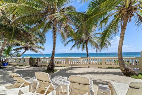Puntas House | Sandy Beach Villa - Spectacular setting on the beach (full service generator)