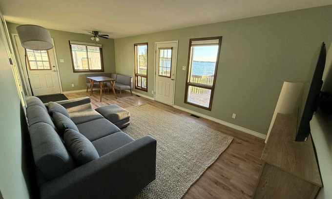 Ignace House | Sandy Beach Waterfront