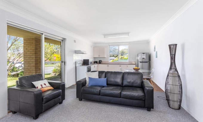 Mollymook Beach House | Sandy Shores
