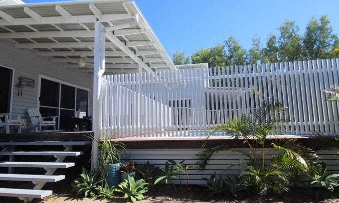 Horseshoe Bay House | Sandy Toes Beach House