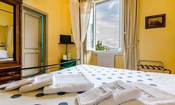 Oltrarno Bed & Breakfast | Sangaggio House B&B