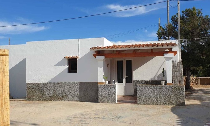 Formentera Cottage | Sant Ferran De Ses Roques: country holiday home - San Fernando
