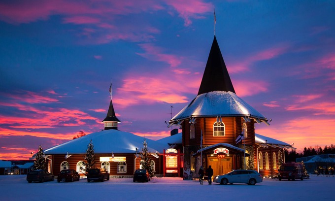 Santa Claus Village Apartment | Santa Claus Holiday Village