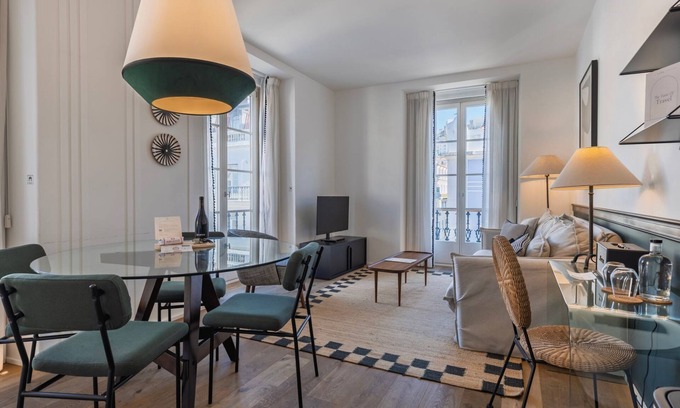 Baixa Apartment | Santa Justa 77 Flats - 402