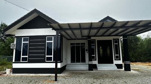 Kampung Penarik House | Santai Rhuteng Homestay