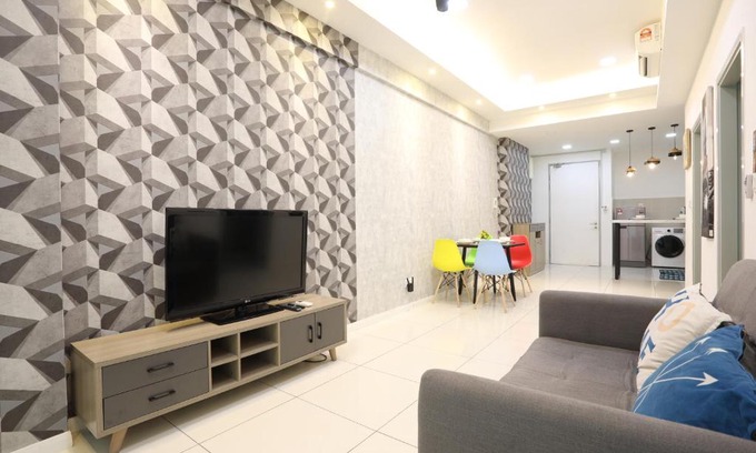 Kampung Sembulan Baru Apartment | Santai suite in KK 休闲聚旅 Sutera Avenue by SR