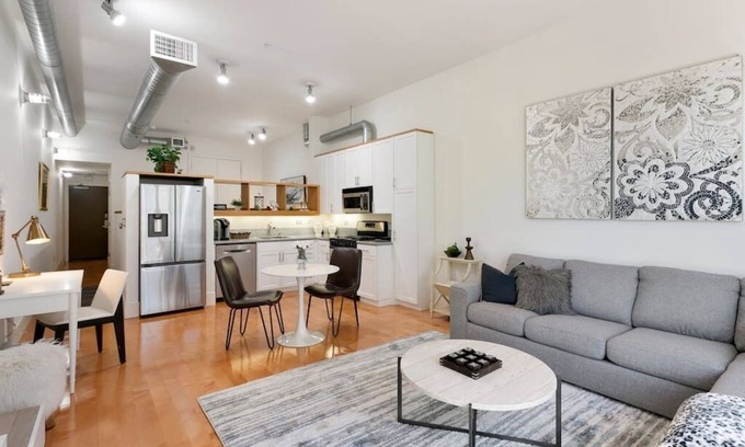San Jose Condo | Santana Row Properties #4 - Silicon Valley Getaway