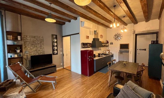 Trieste City Centre Apartment | Santorio 5 Apartment