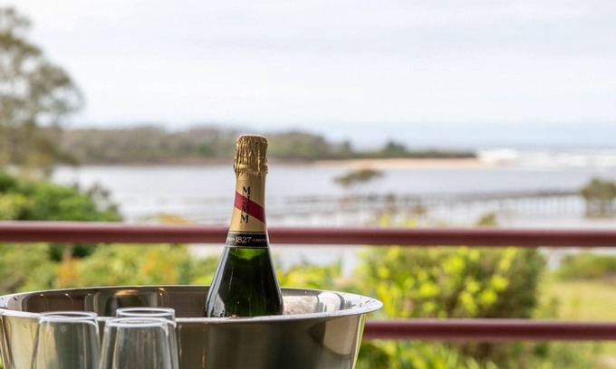 Urunga House | Sapphire Magic - Stunning waterfront retreat in the picturesque town of Urunga.
