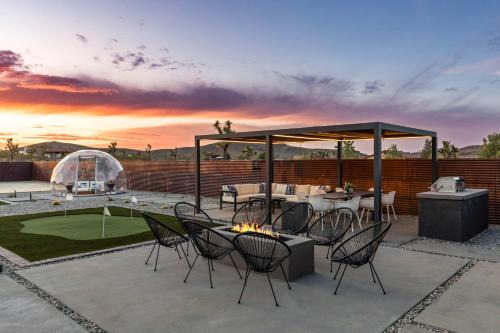 Joshua Tree House | Sapphire Serenity