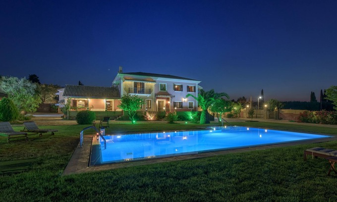 Agia Marina House | Sarakino House with Private Pool