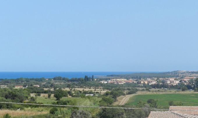 Budoni Apartment | Sardinia - Budoni: apartment in villa with garden
