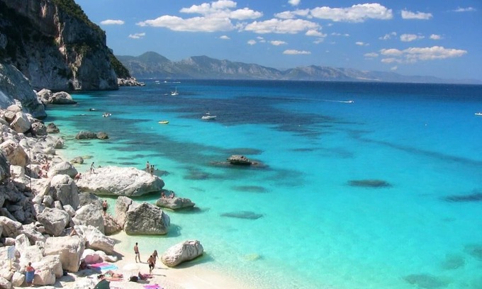 Cala Gonone Apartment | SARDINIA SEA HOLIDAYS AND FREE CLIMBING
