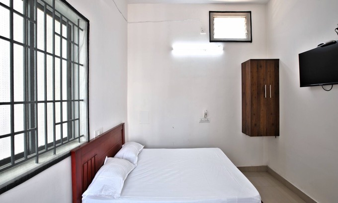 Peelamedu Hotel | Sarvam Lodge