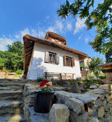 Velem House | Sasfészek Pihenő