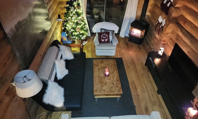 Hemlock Valley Cabin | Sauna | Yoga/Work-Out Space |Pet Friendly | Wi-fi