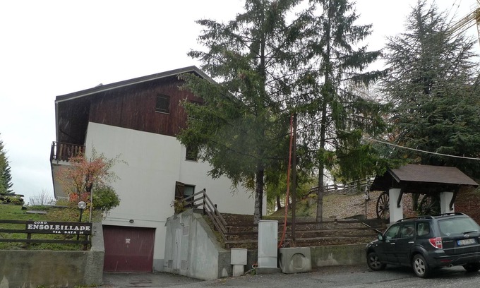 Sauze d'Oulx House | sauze d oulx two-room apartment, free wifi, parking, near ski facilities, nice