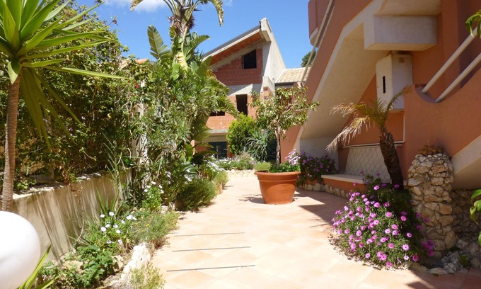 Realmonte Apartment | Scala dei turchi apartments villa saporito