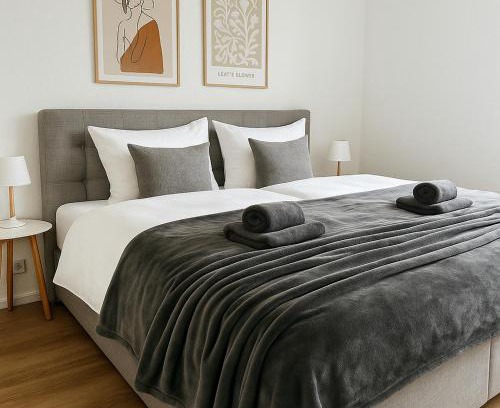 Buderich Apartment | Scandi Flat Düsseldorf Airport & Messe