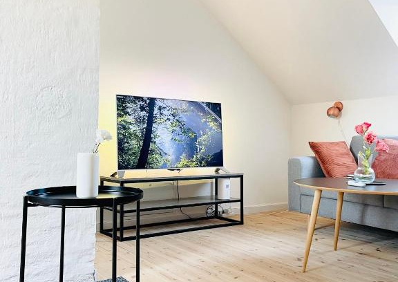 Horsens Apartment | Scandinavian Apartment Hotel - Lunden 1 - Central 3 bedroom apartment on two floors