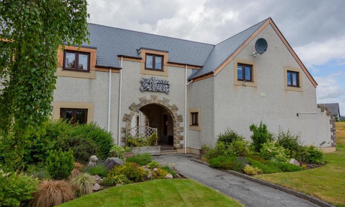 Aviemore Hotel | Scandinavian Village Ltd