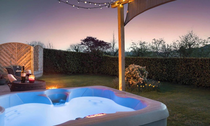 Underbarrow House | Scar View - Getaway for Two