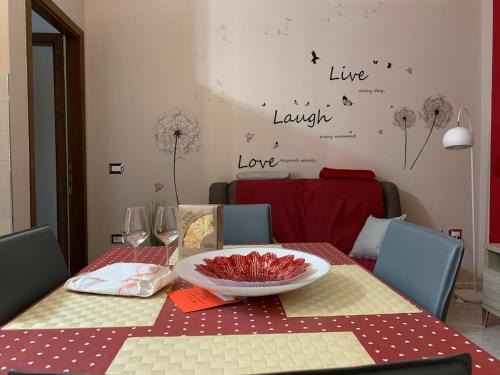 Carbonia House | Scarlett 22 - Intero appartamento, centro città, free wifi