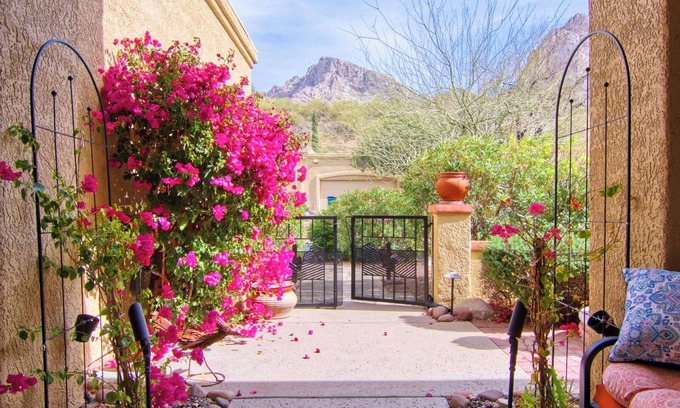Oro Valley House | "Scenic Hilltop Escape with Golf Course Vistas at El Conquistador Oro Valley"