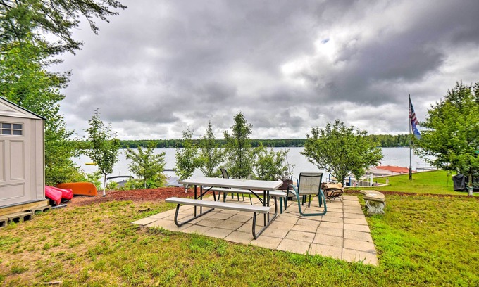 Waterboro House | Scenic Little Ossipee Lake Retreat w/Grill!