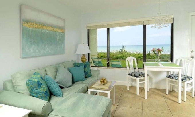 Indialantic Resort | Scenic Ocean Front Getaway w/Patio | Morning Breakfast w/View
