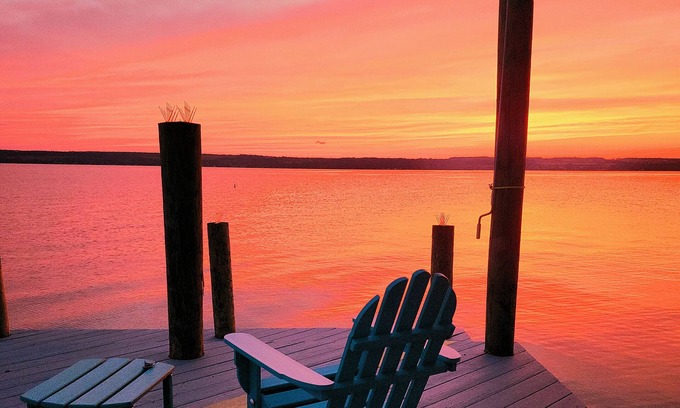 Town of Varick House | Scenic, Peaceful and Relaxing Seneca Lakefront Guest House-Stylish Space for Two