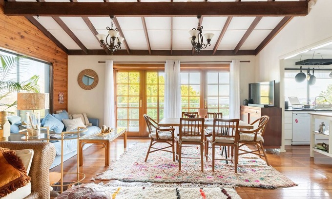 Lower Beechmont Ski Chalet | Scenic Rim Retreat: Mountain Oasis With Spa & BBQ