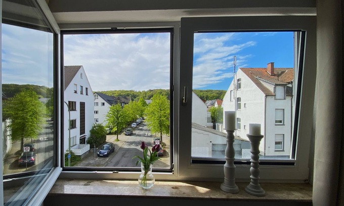 Osnabrueck Apartment | Schölerberg Apartment mit Tiefgaragenparkplatz und Kingsize-bett