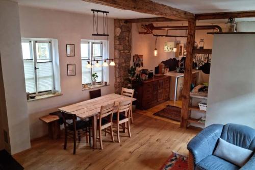 Mußbach Apartment | Schöne Ferienwohnung mit Kamin