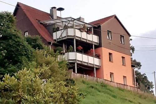 Sebnitz Apartment | Schöne und ruhige Ferienwohnung in Ottendorf