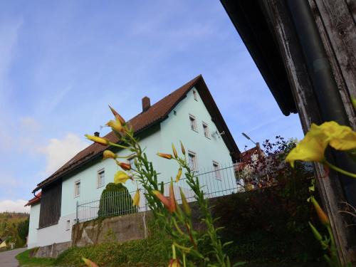Stadlern House | Schönes Ferienhaus mit großem Garten bei Stadlern