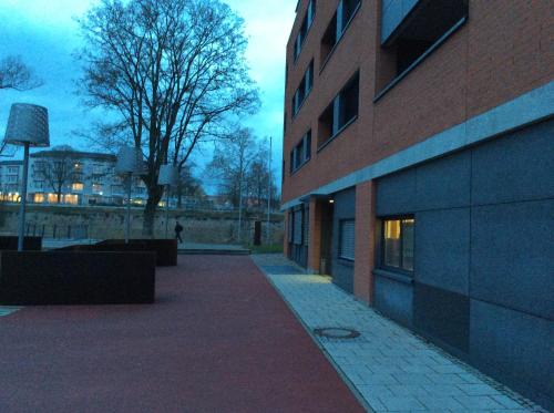 Neu-Ulm Apartment | Schönste Donaulage mit Terrasse 2