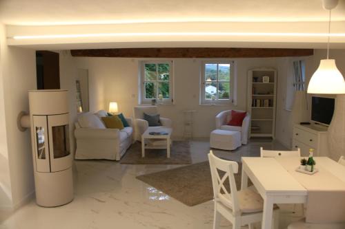 Niederkalbach Apartment | Schicke Ferienwohnung für 2