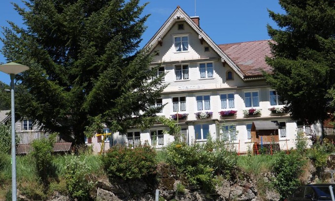 Ennetbuhl Bed & Breakfast | Schlafen im Sternen Ennetbühl