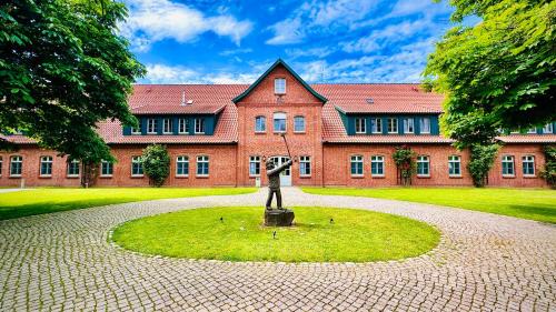 Luedersburg Hotel | Schloss Lüdersburg Golf & Spa