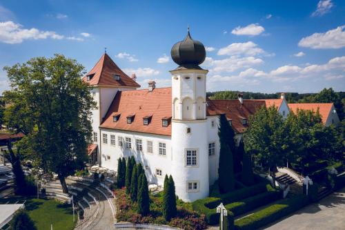 Neufahrn in Niederbayern Hotel | Schlosshotel Neufahrn