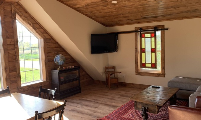 Wellington Apartment | Schoolhouse Loft - Centrally Located in the County in a Quiet Rural Setting
