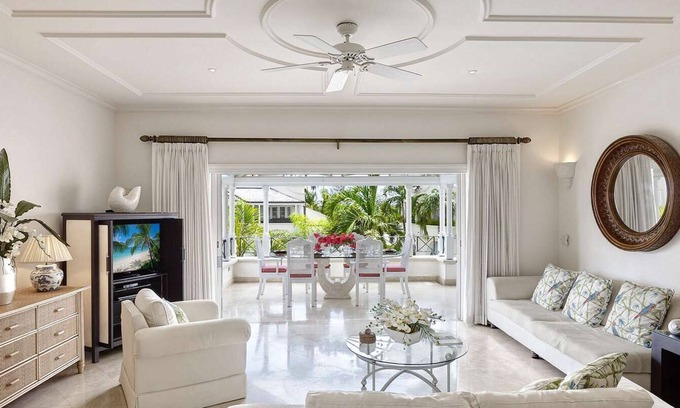 Schooner Bay Condo | Schooner Bay 306 | Penthouse (2/3 Rooms)