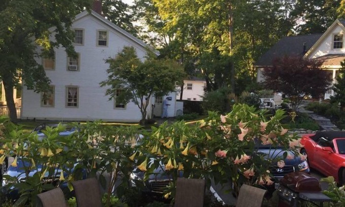 Ogunquit Bed & Breakfast | Scotch Hill Inn