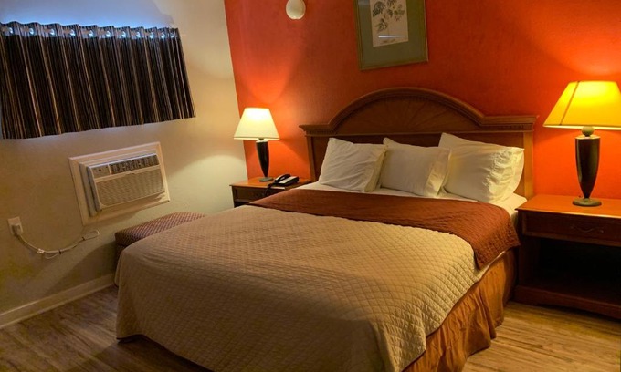 Bensalem Hotel | Scottish Inn and Suites - Bensalem-Philadelphia