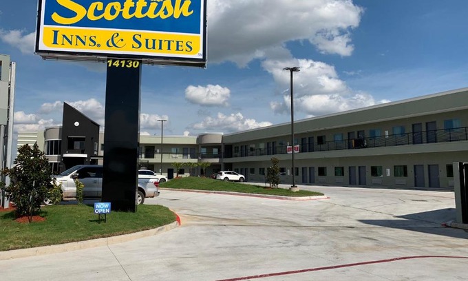 Southbelt/Ellington Hotel | Scottish Inns and Suites Scarsdale