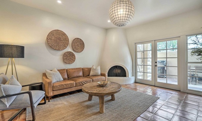 Alamos Condo | Scottsdale Condo w/Pool Access, Near Old Town!
