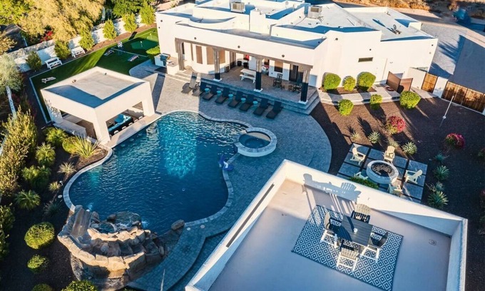 North Scottsdale House | Scottsdale Luxury Villa Pool, Hot Tub, & Games